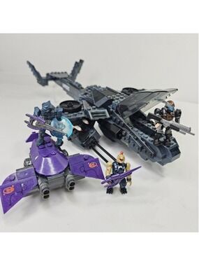 Halo Mega Bloks ODST Hawk 96850 Toys R Us Exclusive W/ 3 Mini Figs